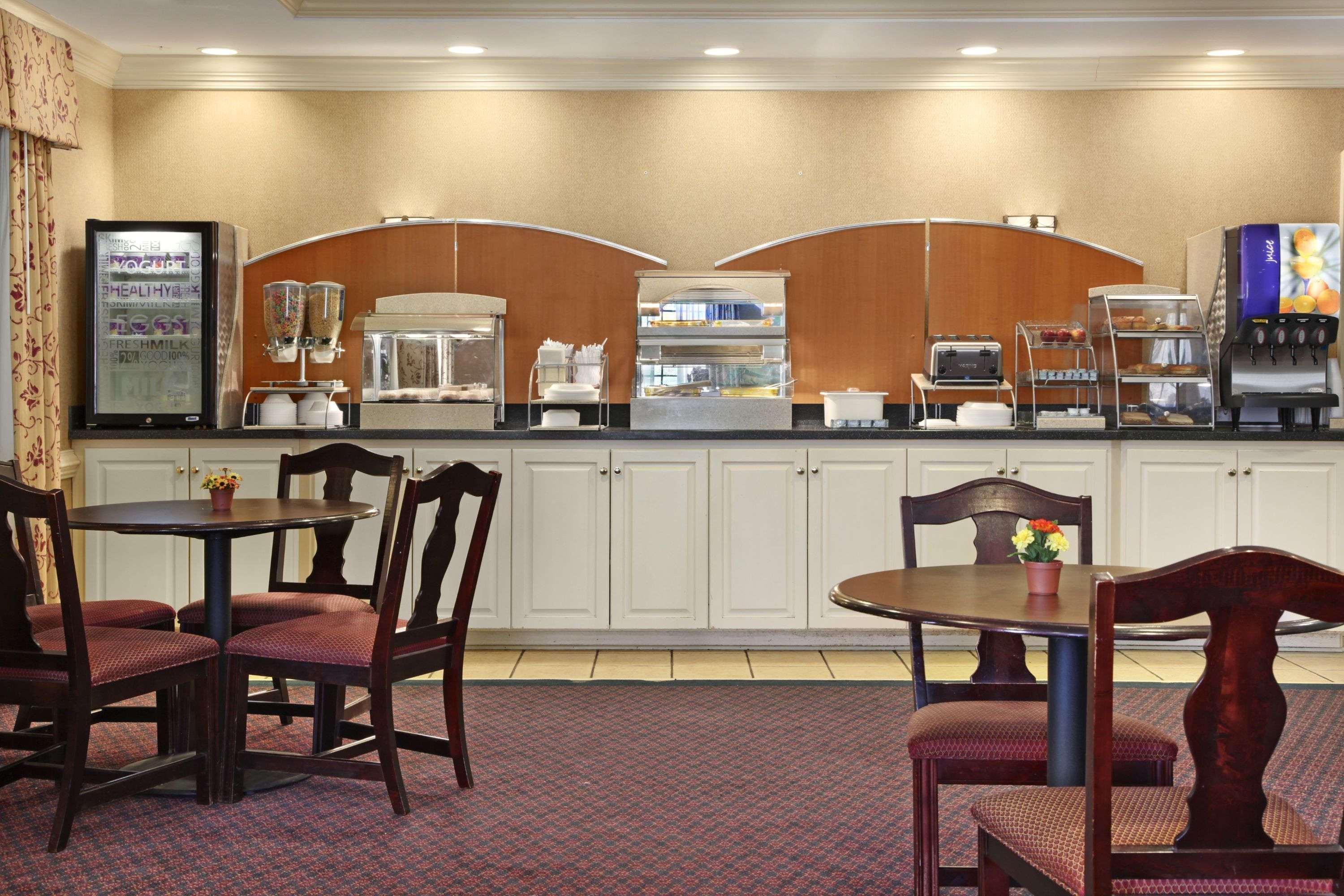 Days Inn By Wyndham Alta Vista Altavista Exteriér fotografie